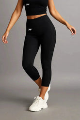 Momentum Short Leggings Black - Black / 2XS - Short Leggings